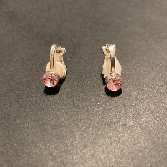⭐️ Pink 🌸Stud Silver Clip-On Earrings - Picture 2 of 6